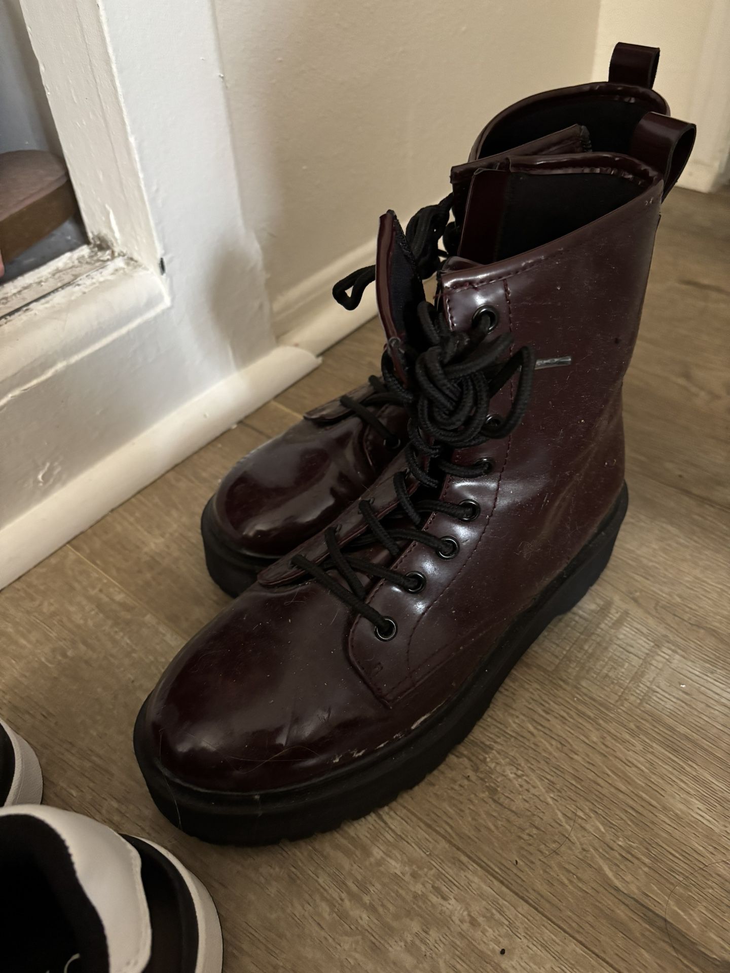 Boots Size 8