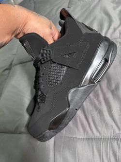 Air Jordan 4 Black Cat Sneakers