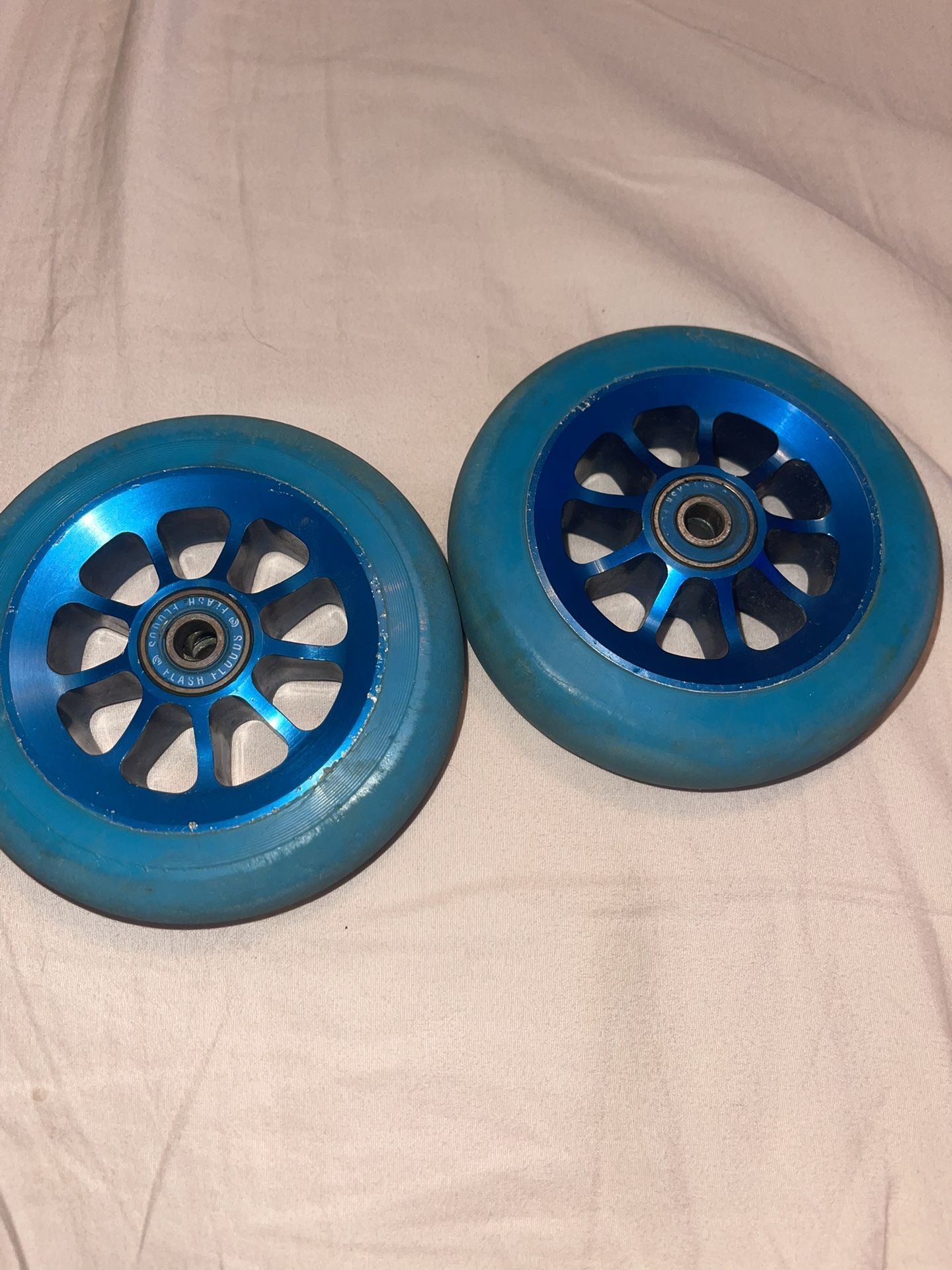 Sapphire River scooter wheels 
