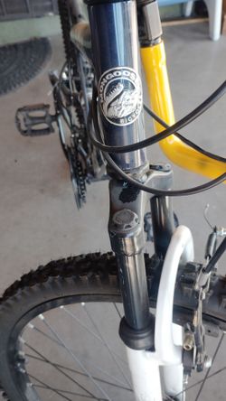 Mongoose Mountain Bike
