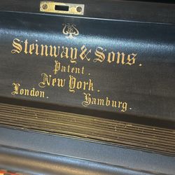 Steinway And Sons Upright (made In 1900 In Great Condition)
