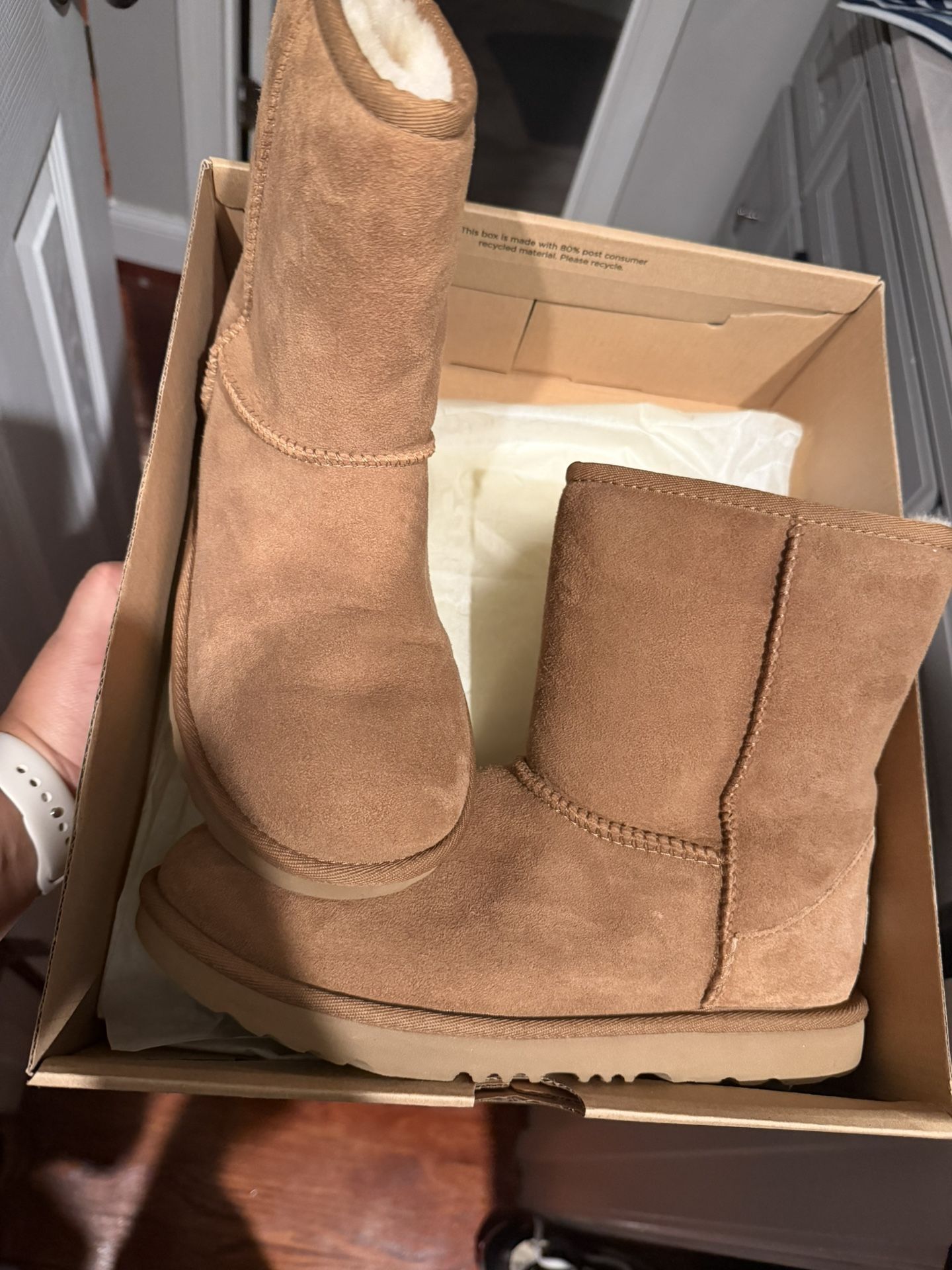 Size 6 Kids Ugg Boots