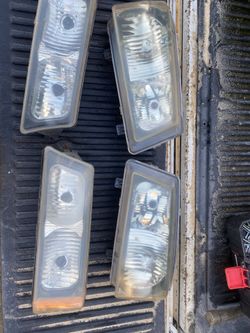 Silverado 03-06 Headlights