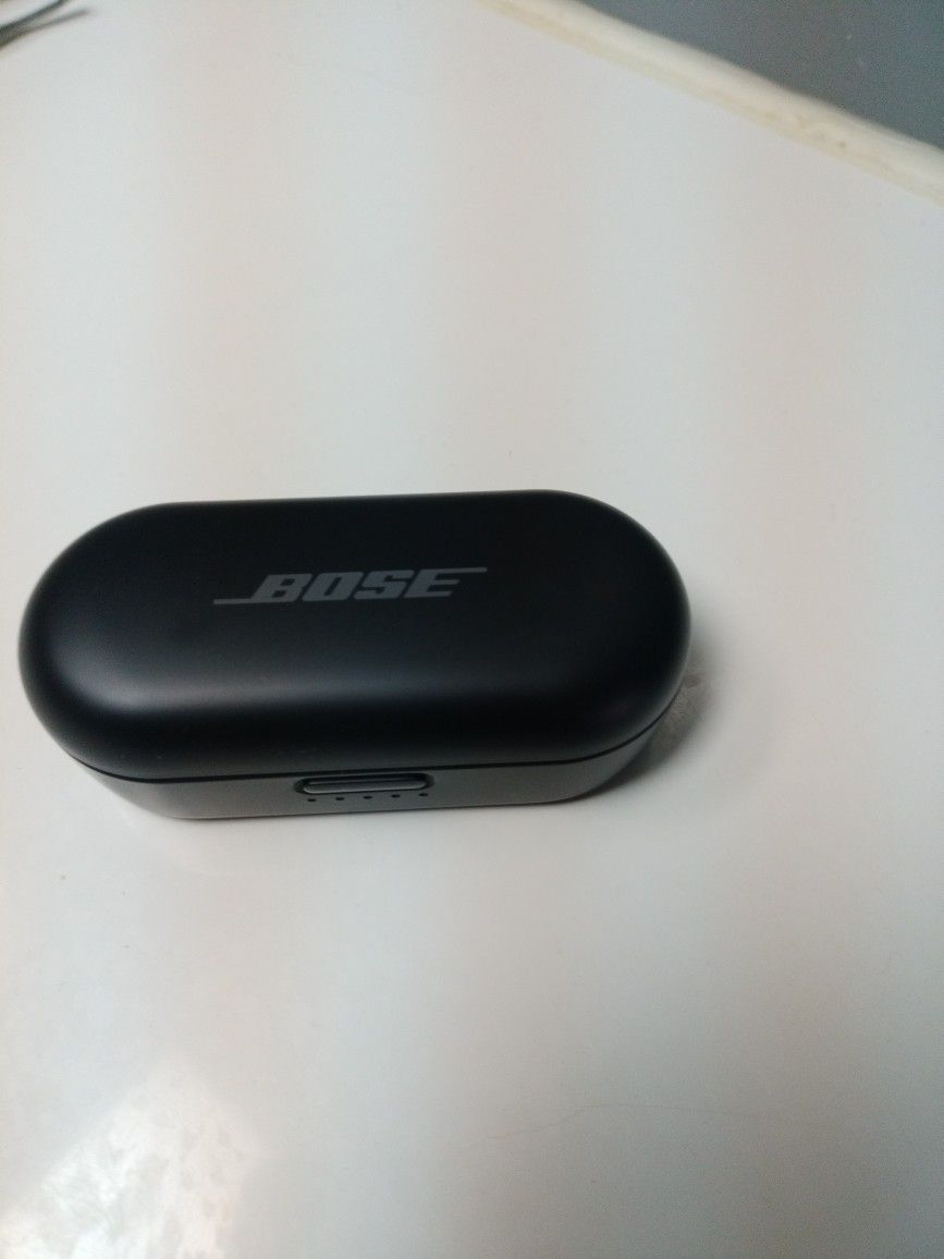 Bose Earbuds-black