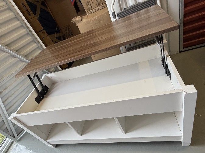 Wooden Coffee Table With Lifting Top