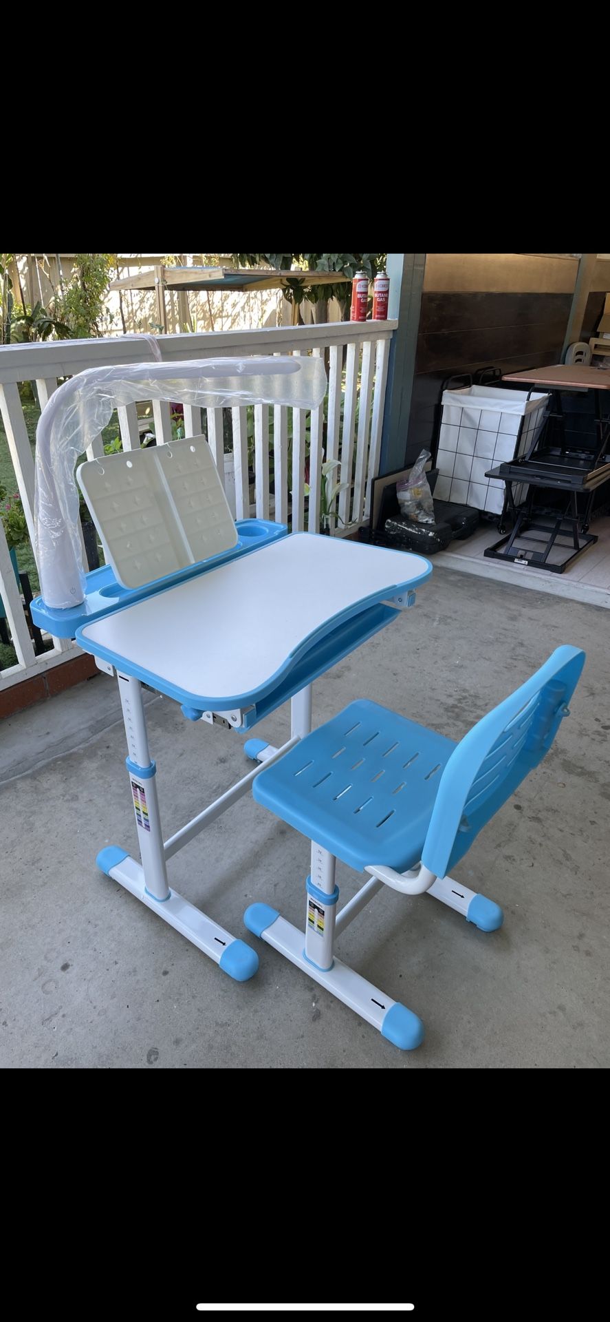 Brand new !Kids Desk and Chair Set with Lamp, Height Adjustable w/Bookstand, Pull Out Drawer, Tilt Desktop, Metal Hook, School Student Study Desk Cha