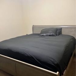 King Size Bed With Mattress & Frame