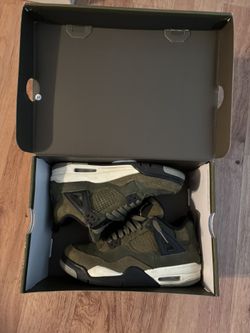 SIZE 5 CRAFT OLIVE JORDAN 4’S