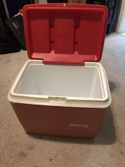 Gott 34 Fishing Cooler 