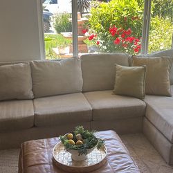 Sectional Sofa With Chaise