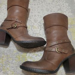 BORN WOMAN'S LEATHER BOOTS 
