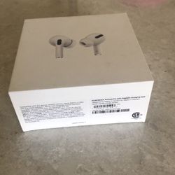 AirPods Pro with Magsafe Charging Case