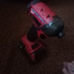 Milwaukee Surge 1/4 Hydraulic Driver 