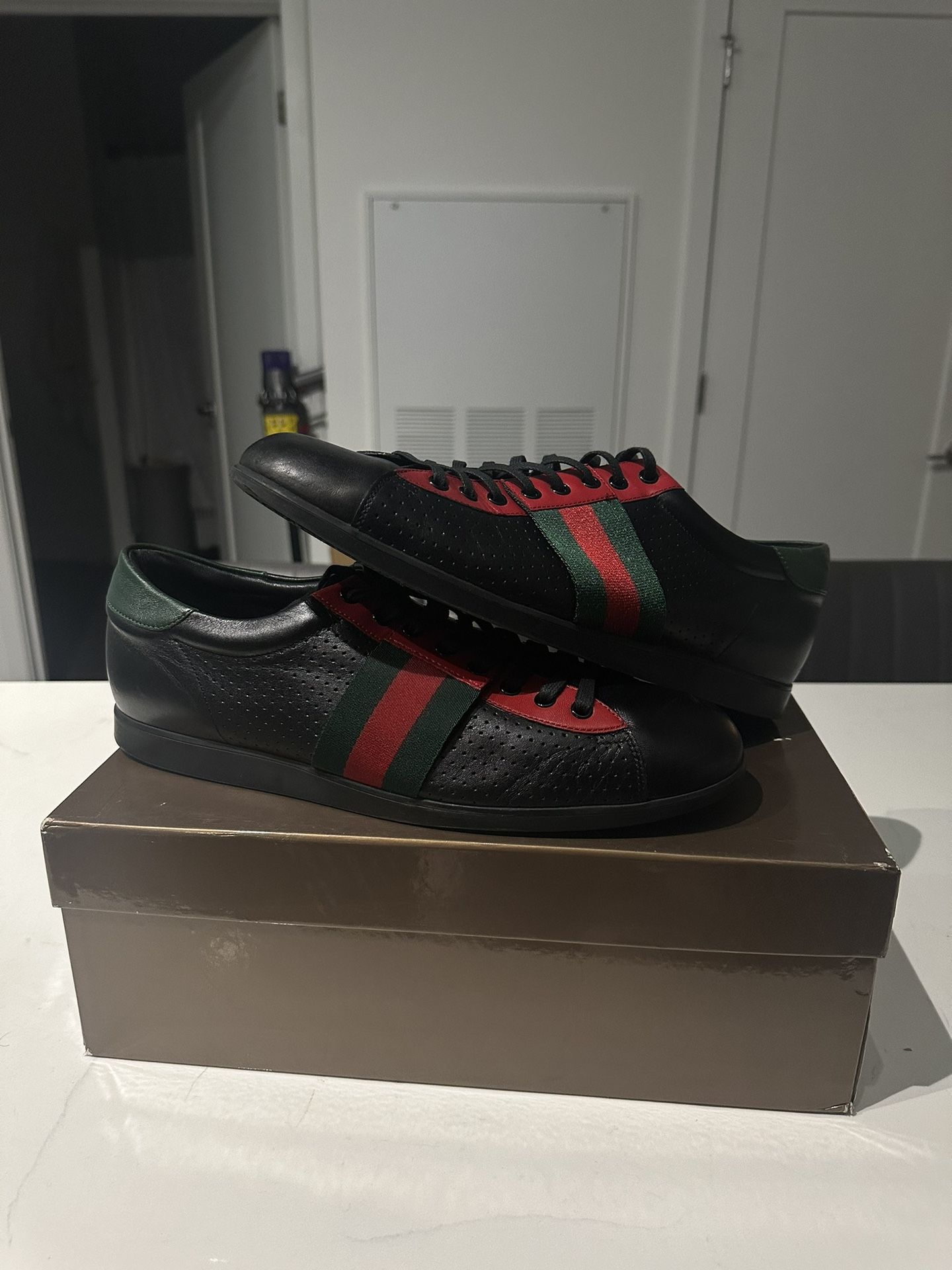 Gucci Ace Black Leather Shoes Size 12M OG BOX