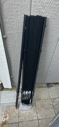 Metal 3 foot tall Tposts