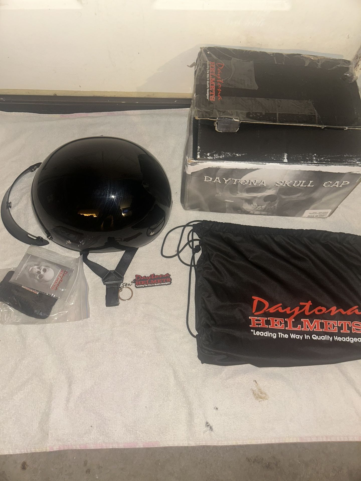 Medium Size Daytona, skull Cap Helmet