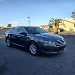 2015 Ford Taurus