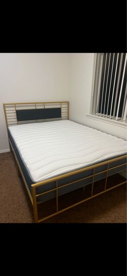 Queen size bed frame