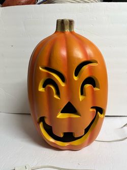Halloween Light-up Jack-o-lantern