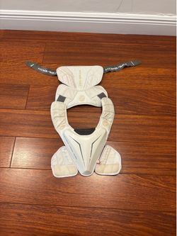 Maverik M5 EKG Lacrosse Shoulder Pads