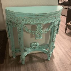 Vintage Entryway Table with Distressed Look