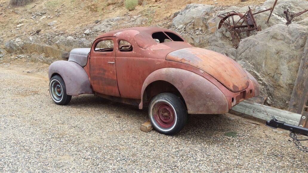 1940 Ford Coupe chopped top no motor no trans