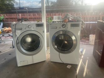 LG Front Load Washer and Dryer Set