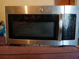 General Electric  1.6 Cubic Inches Over Range Microwave 