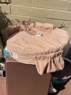 Nursing pillow