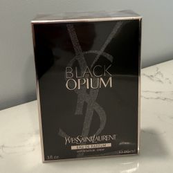 BLACK OPUIM by YVES SAINT LAURENT BRAND NEW 