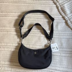 Lululemon Adjustable Mini Shoulder Bag 