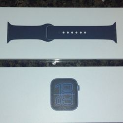 $250 Apple Watch SE 3 40mm Midnight GPS + Cellular