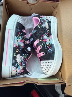 Twinkle Toe Shoes size 10 toddler
