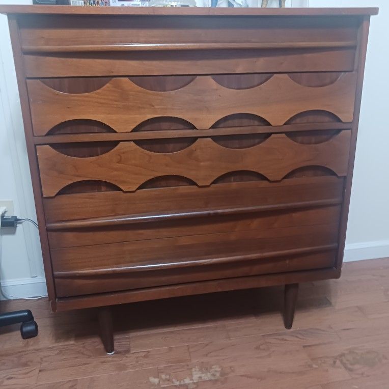 Mid Century Modern Bedroom Suit