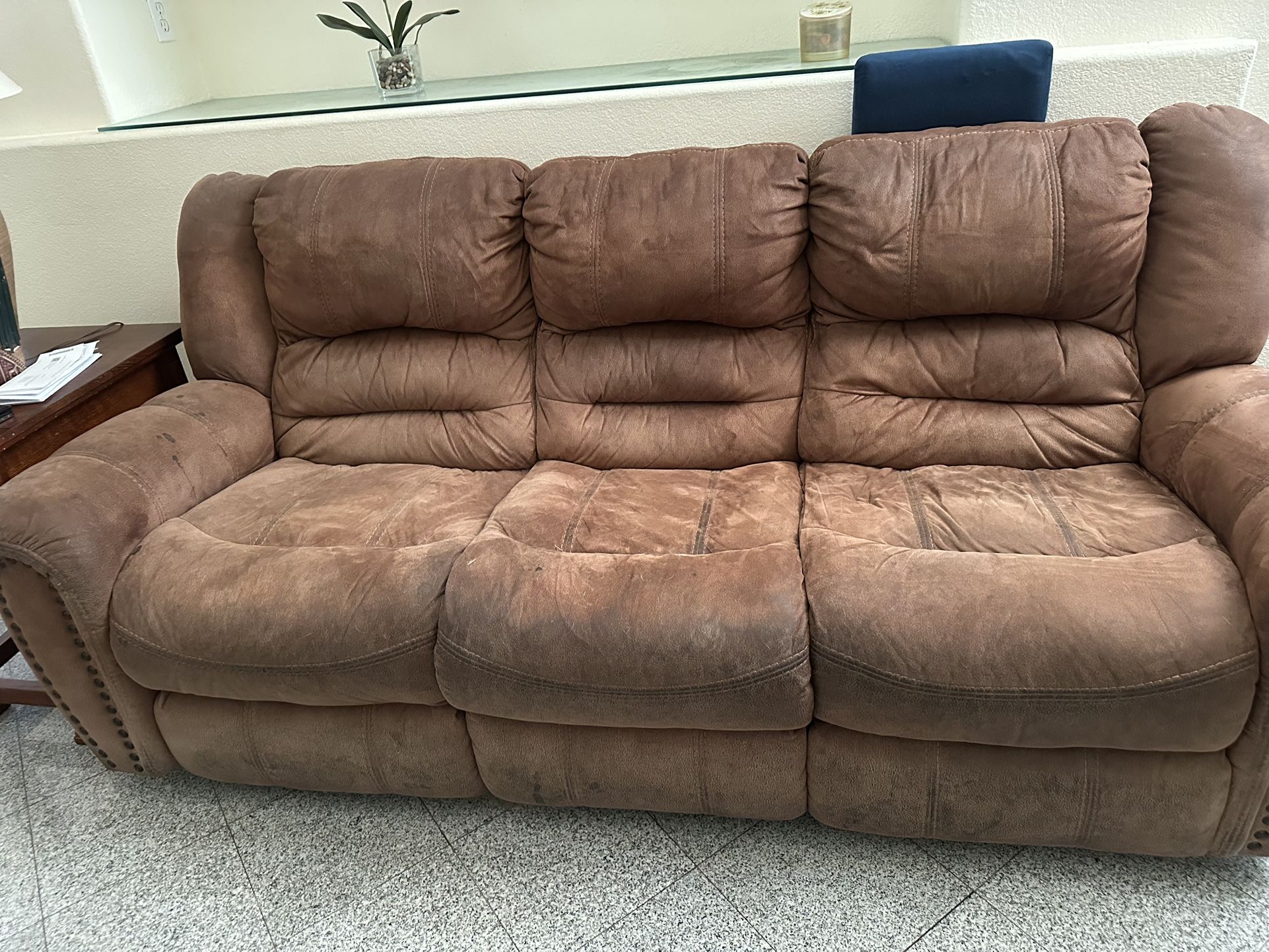 Couches With 2 Side tables And Coffee Table!