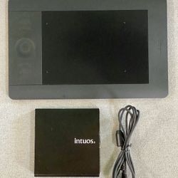 Wacom Intuos5 Touch Small Pen Tablet PTH-450