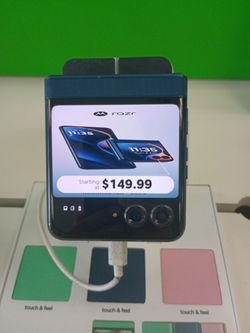 Motorola Razor ($149.99 NEW LINE)