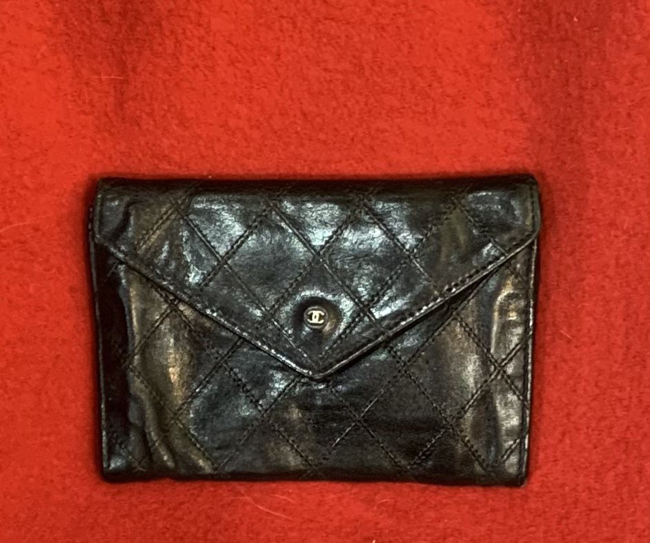 Vintage Chanel Quilted Leather envelope wallet/coin Purse