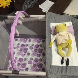 Evenflo Playard Bassinet Changing Station Grey Purple Floral