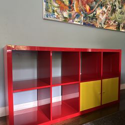 Cabinet / Book shelf