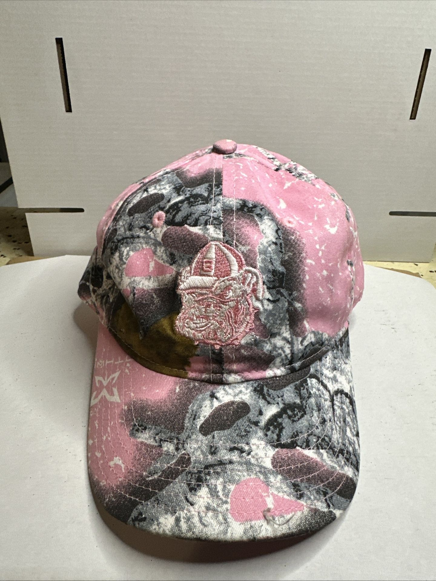 Women’s Pink Georgia Bulldogs NCAA RedHead Camo Hat Cap One Size