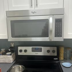 Whirlpool Over-the-Range Microwave, 30”. Used,