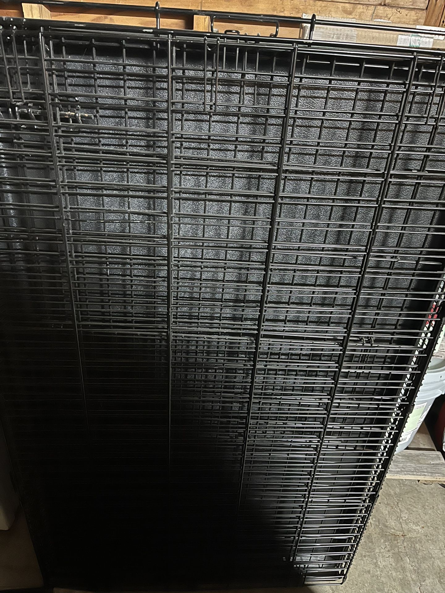 XL Collapsable Dog crate
