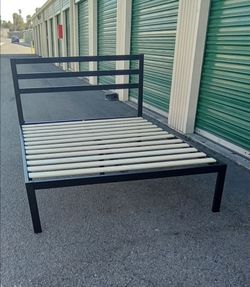 FULL SIZE BED FRAME