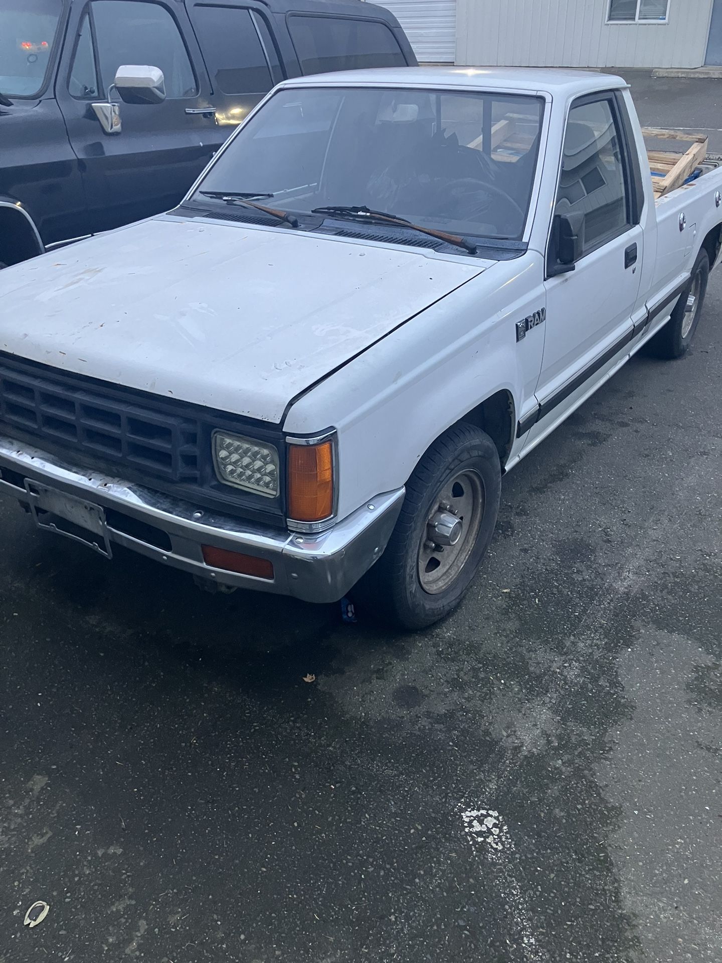 1987 Dodge Mini Ram