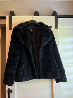Women’s Winter Coat Black Fake Fur