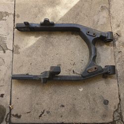 Harley davidson dyna swing arm