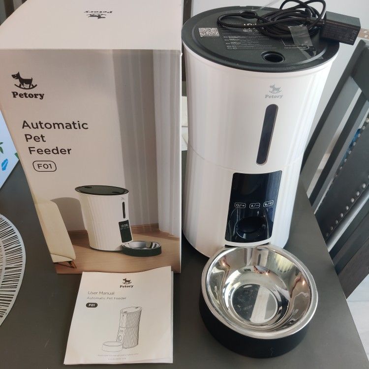 Automatic Pet Feeder