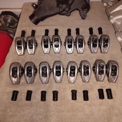 Erson SBC Full Roller Rockers Like New.