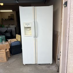 Full Size Refrigerator 
